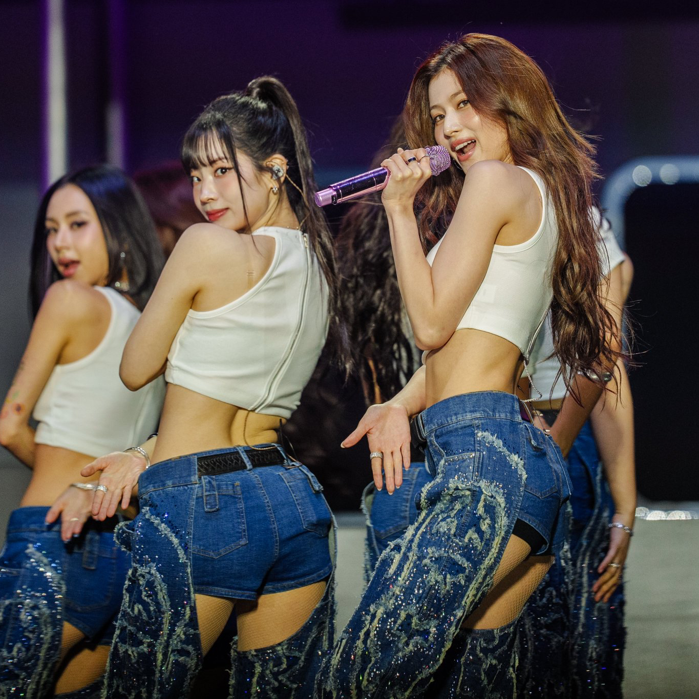 Latest photo of Sana (TWICE)
