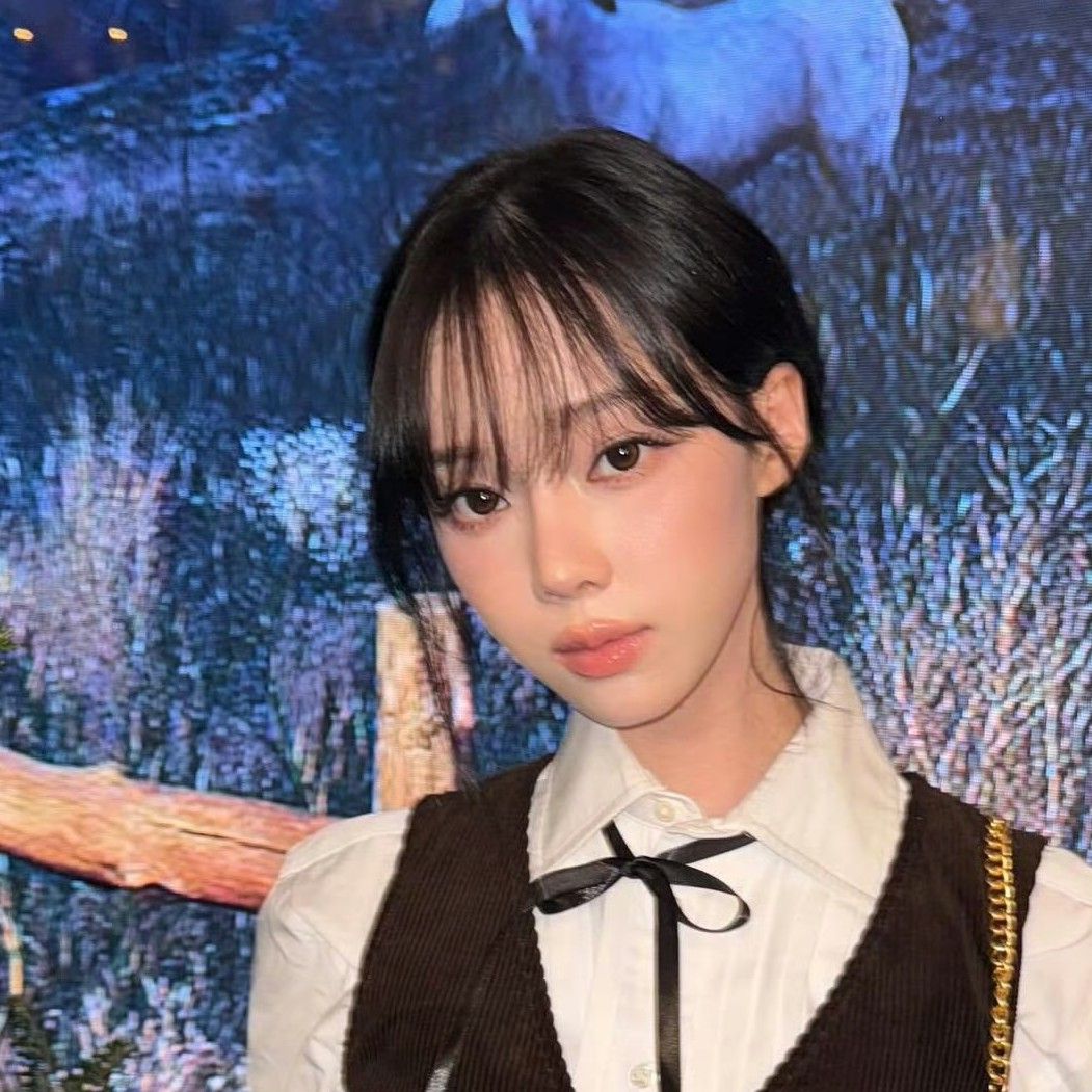 Winter (aespa)的最新照片