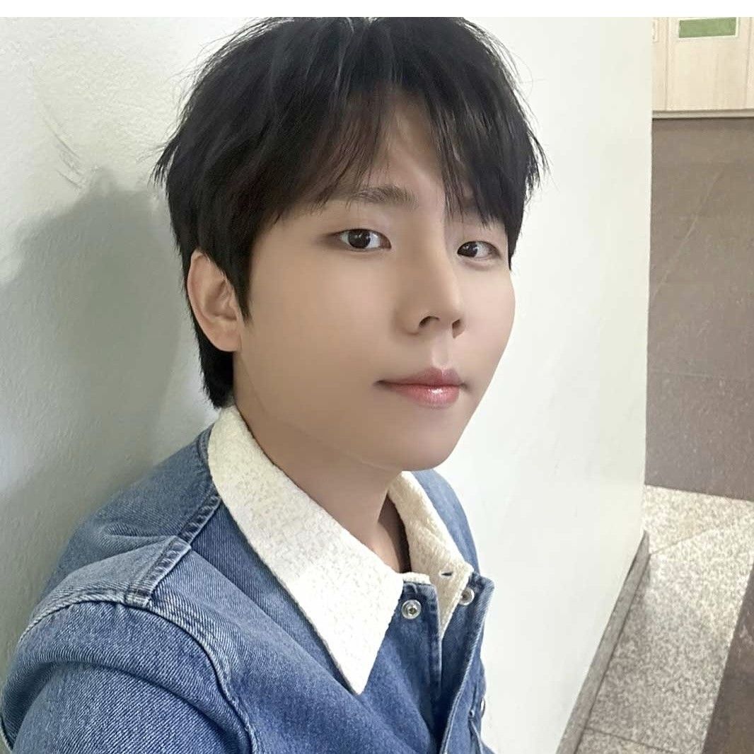 Recent activity shot of Jung Seunghwan