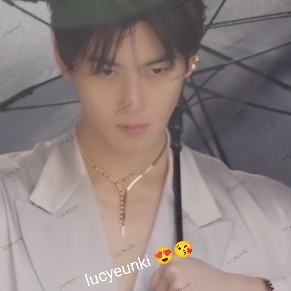 Recent activity shot of Eunwoo (ASTRO)