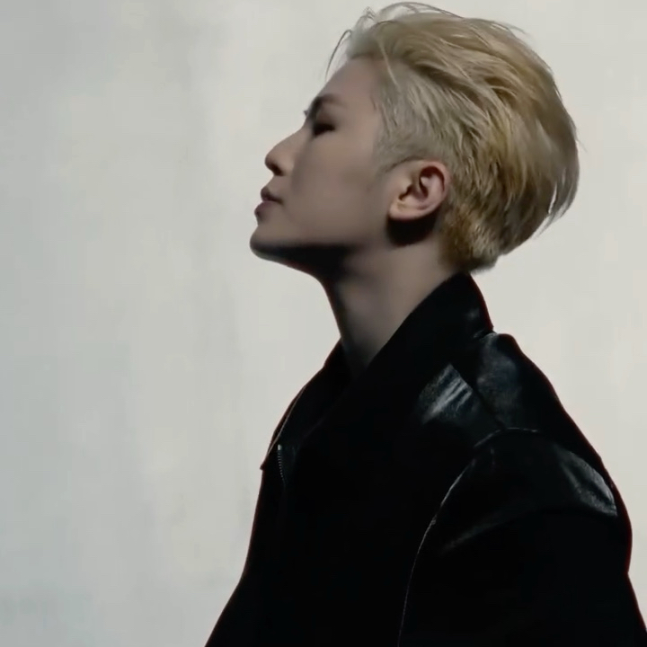 Behind-the-scenes cut of Woozi (SEVENTEEN)