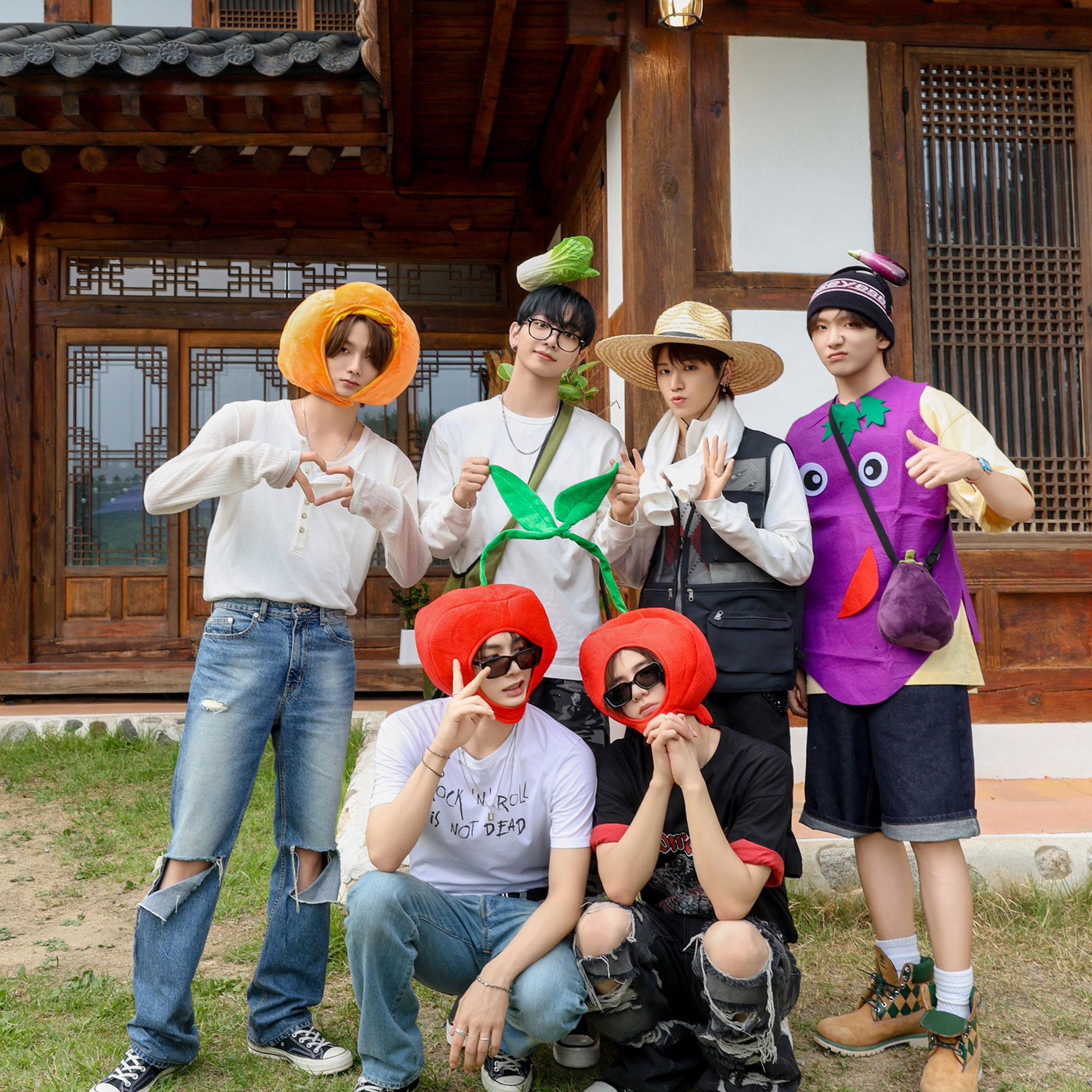 Behind-the-scenes cut of BOYNEXTDOOR