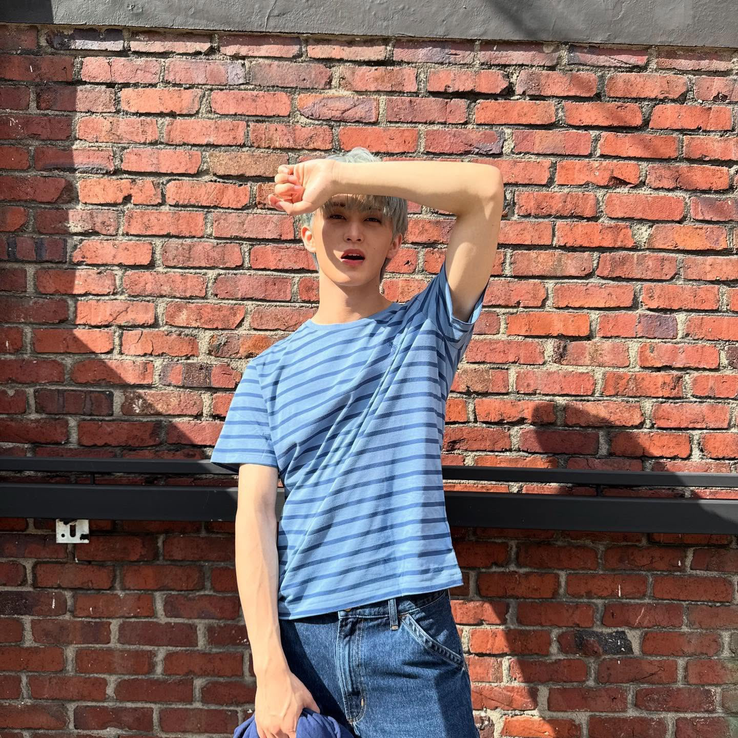 A moment captured by Mark (NCT 127, NCT DREAM)'s fan