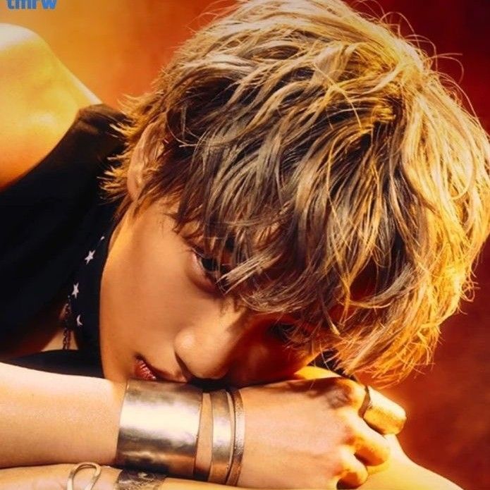 Kai (EXO)的幕後花絮