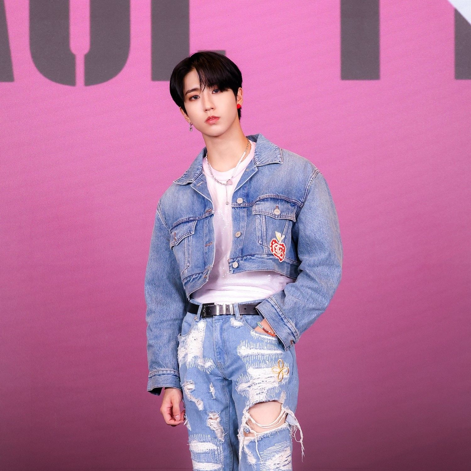 Latest photo of HAN (Stray Kids)