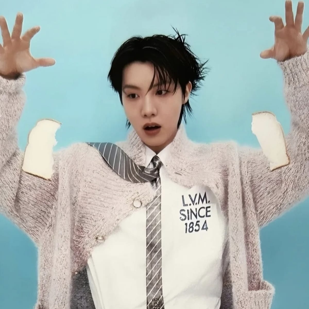 제이홉 (방탄소년단) 최근 활동샷