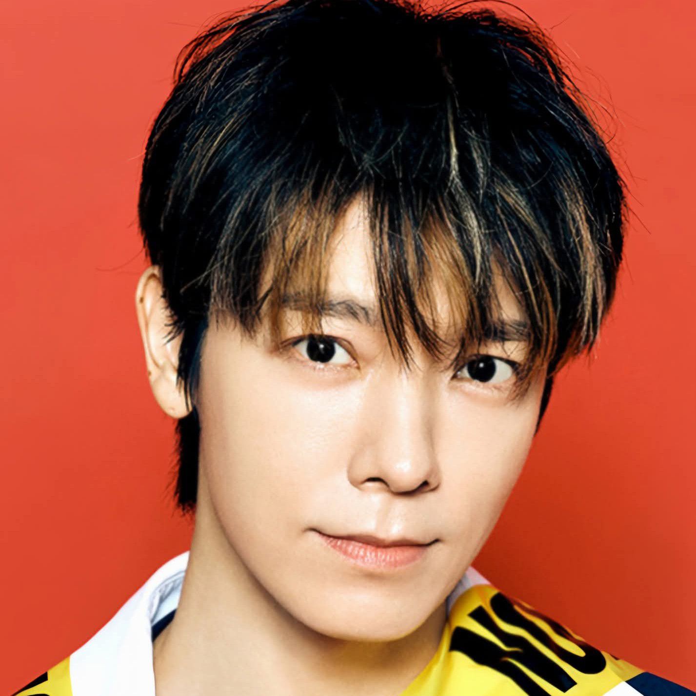 Behind-the-scenes cut of Super Junior