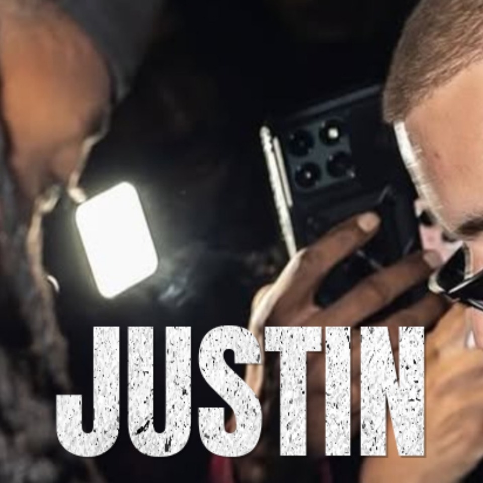 A moment captured by Justin Bieber's fan