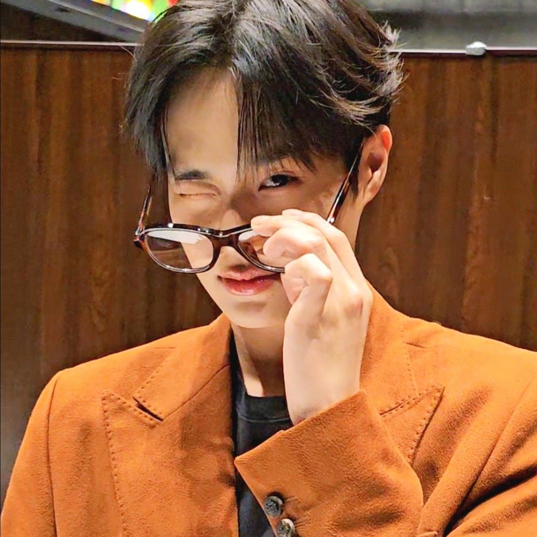 Behind-the-scenes cut of Lee Daehwi (AB6IX)