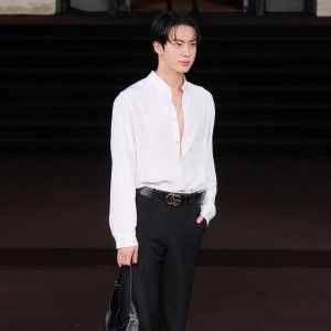 Momen yang diabadikan oleh penggemar Jin (BTS)