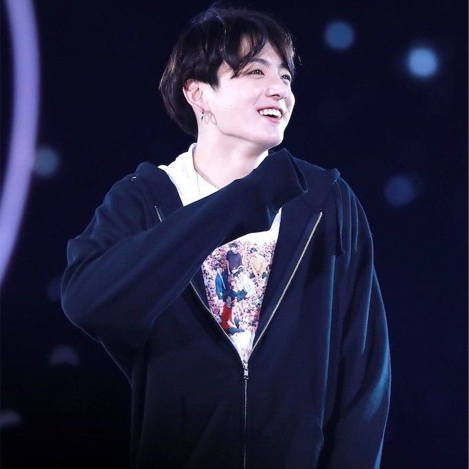 Momen yang diabadikan oleh penggemar Jungkook (BTS)
