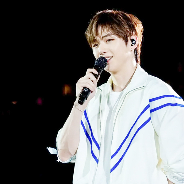 Recent activity shot of Kang Daniel