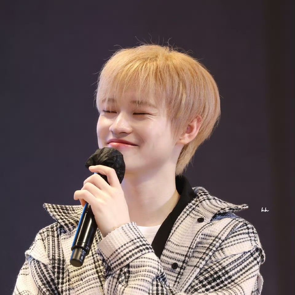 A moment captured by Chenle (NCT DREAM)'s fan