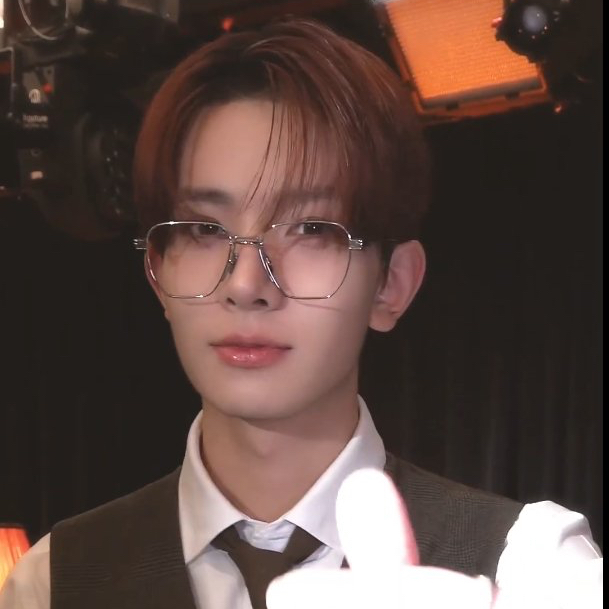 羲承 (ENHYPEN)粉絲拍下的瞬間