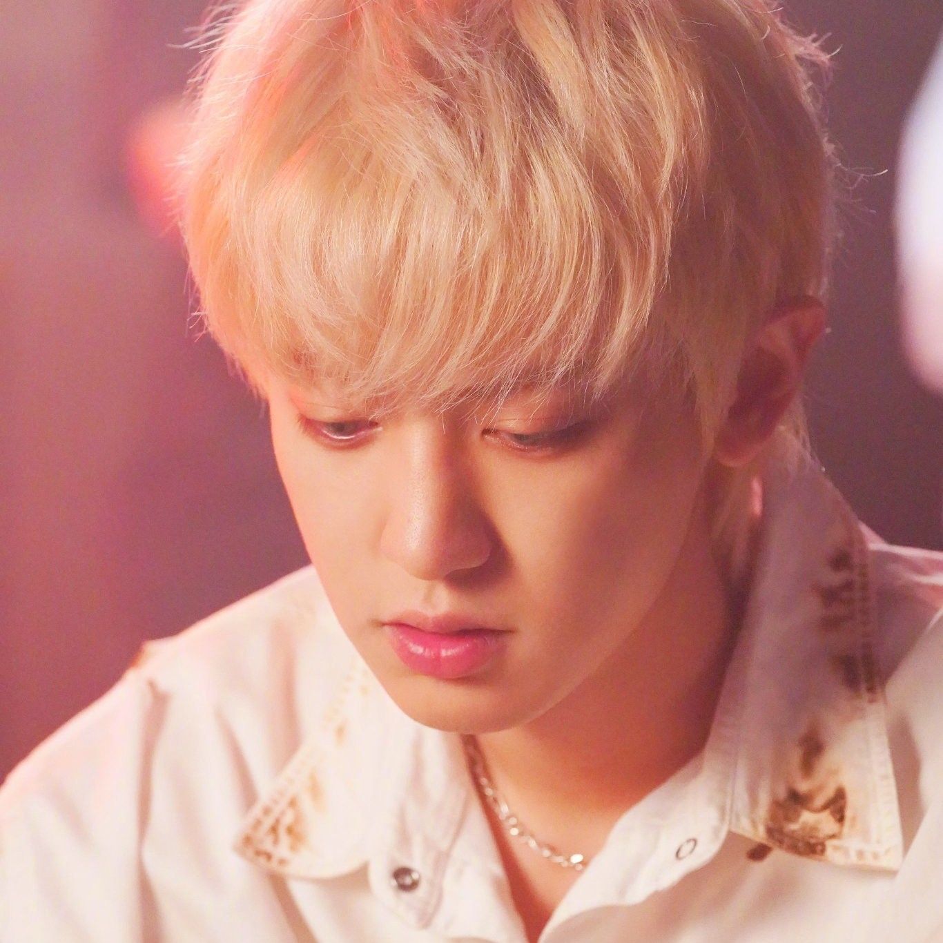 Behind-the-scenes cut of Chanyeol (EXO)