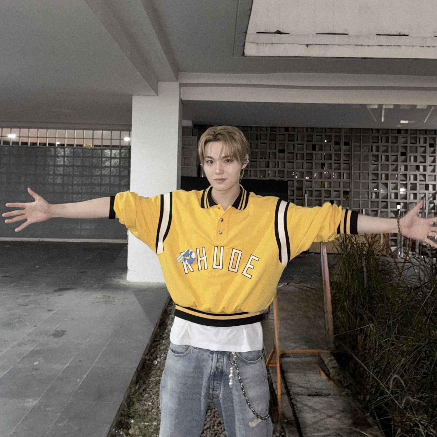 Latest photo of Doyoung (TREASURE)