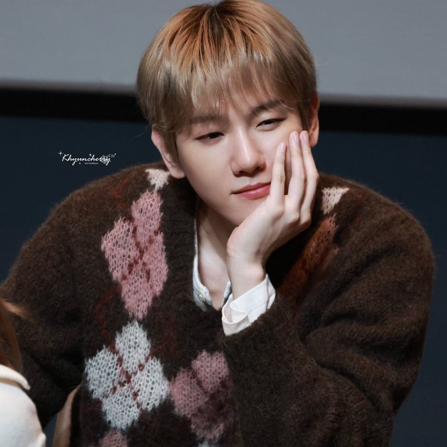 ベクヒョン (EXO)の舞台裏ショット