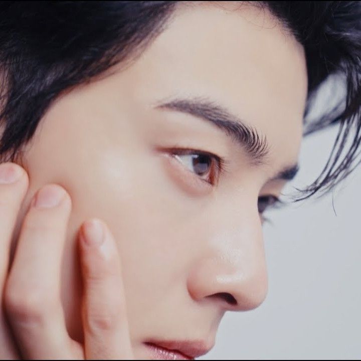 Latest photo of Eunwoo (ASTRO)