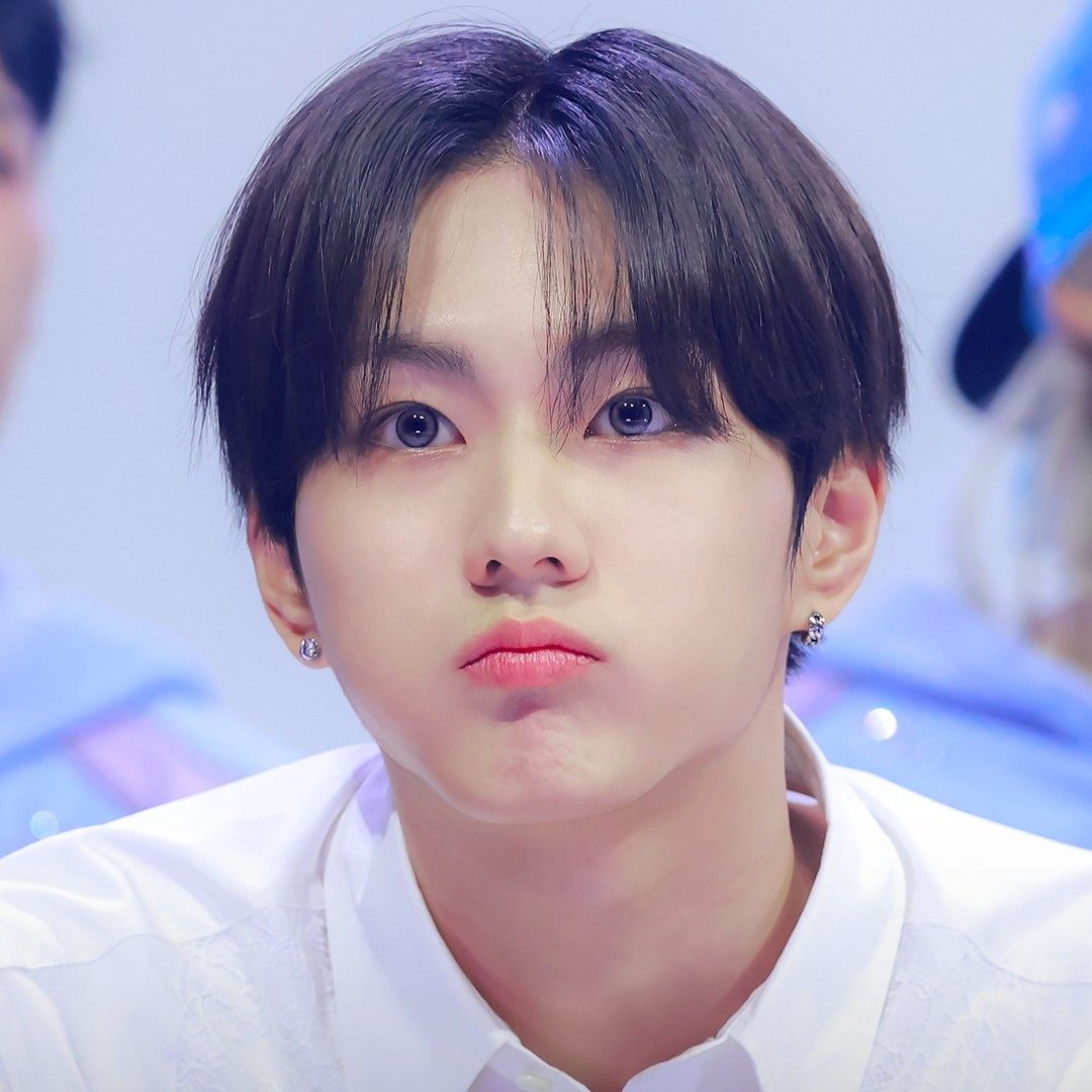 Recent activity shot of Jungwon (ENHYPEN)