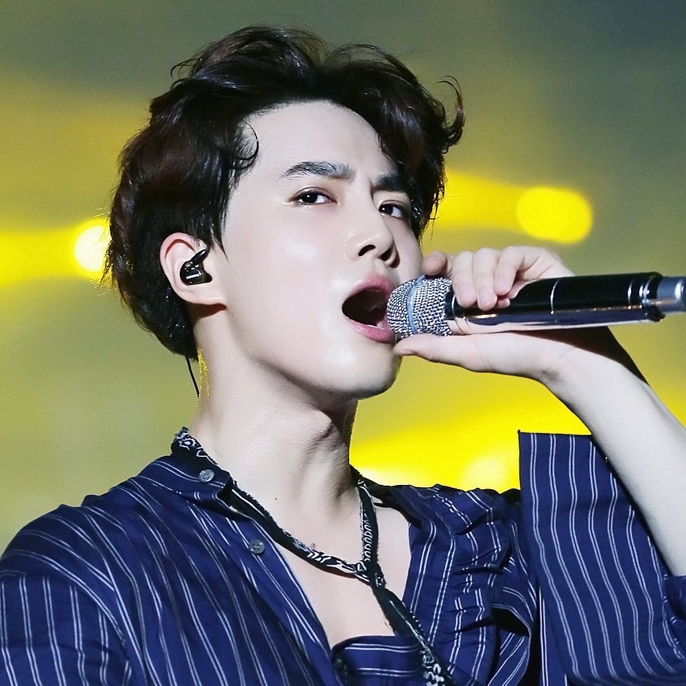 Behind-the-scenes cut of Suho (EXO)