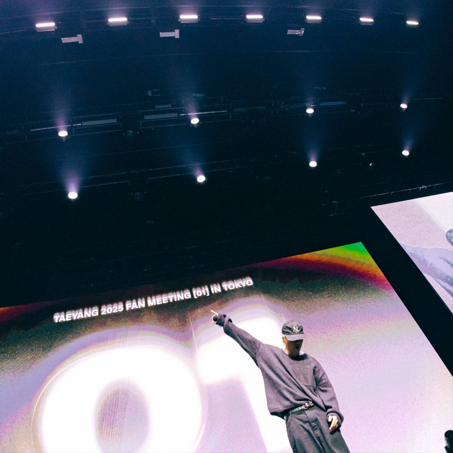 A moment captured by Taeyang (BIGBANG)'s fan