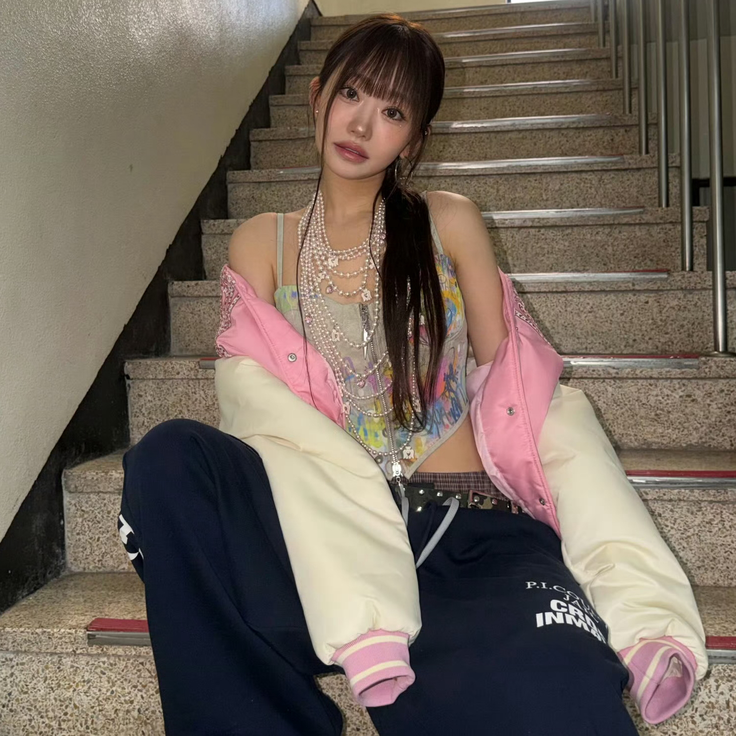 Julie (KISS OF LIFE)的幕后花絮