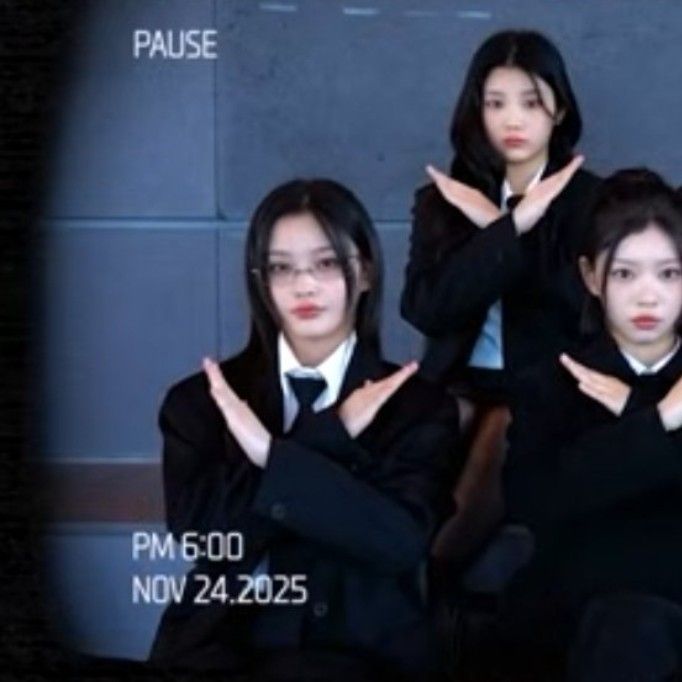 Recent activity shot of ILLIT