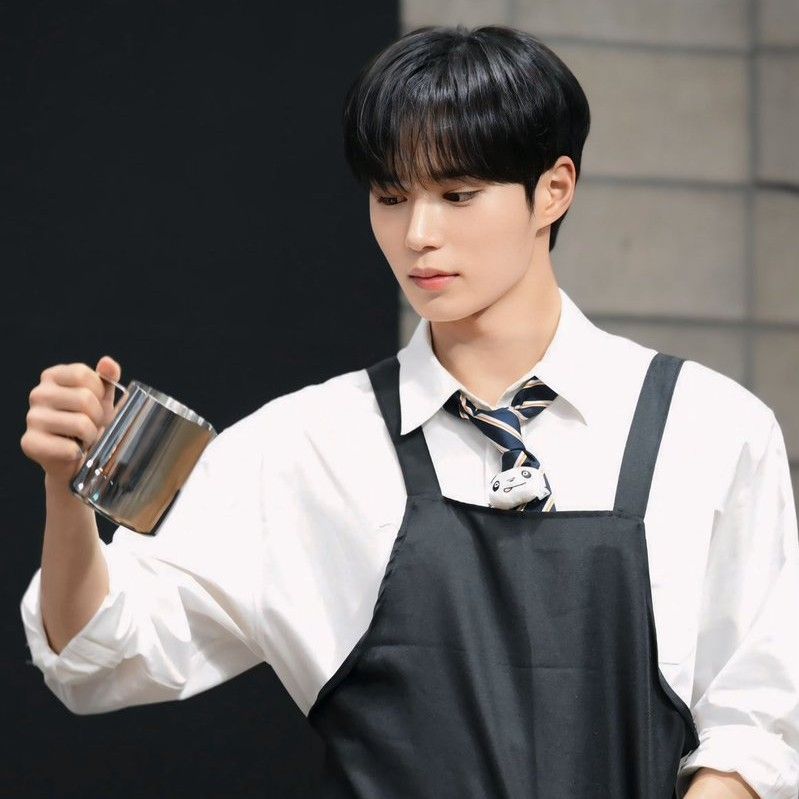 Foto terbaru Kim Junseo (ALPHA DRIVE ONE)