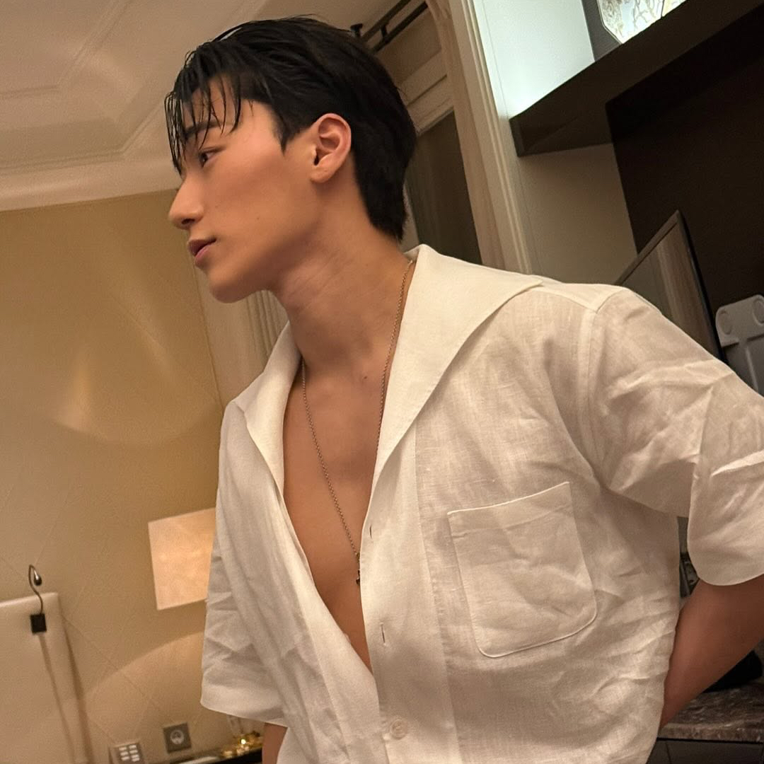 Recent activity shot of ATEEZ