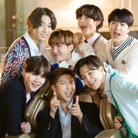 Behind-the-scenes cut of BTS