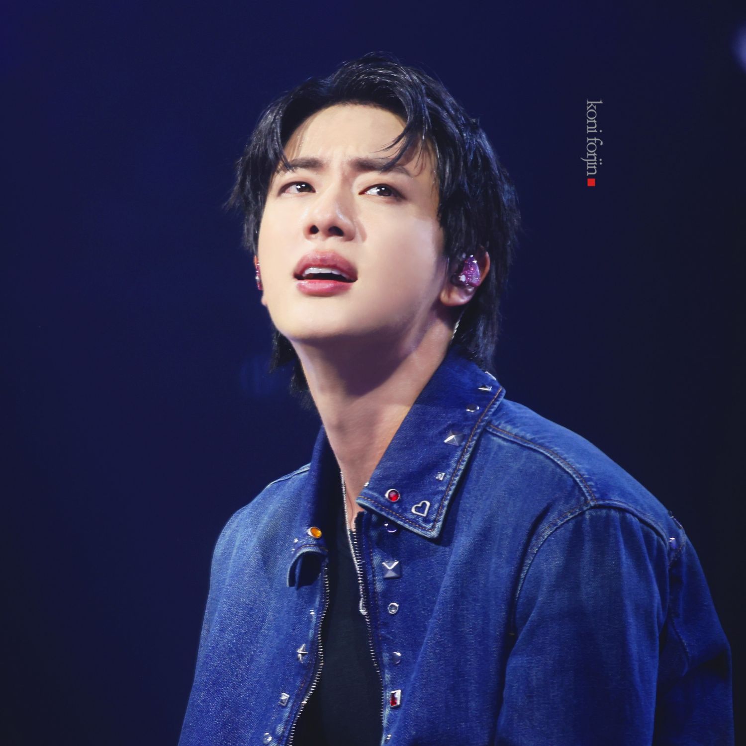 ジン (BTS)の最新写真