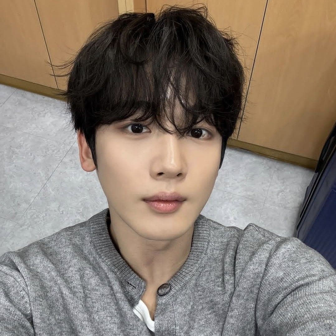 Foto terbaru Kim Yohan (WEi)