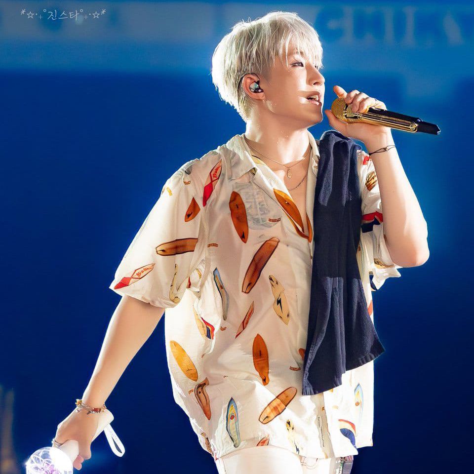 진진 (아스트로)의 최신 사진
