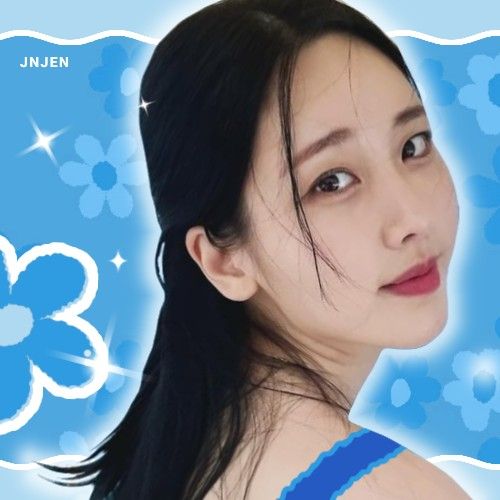 Latest photo of Nayun (MOMOLAND)