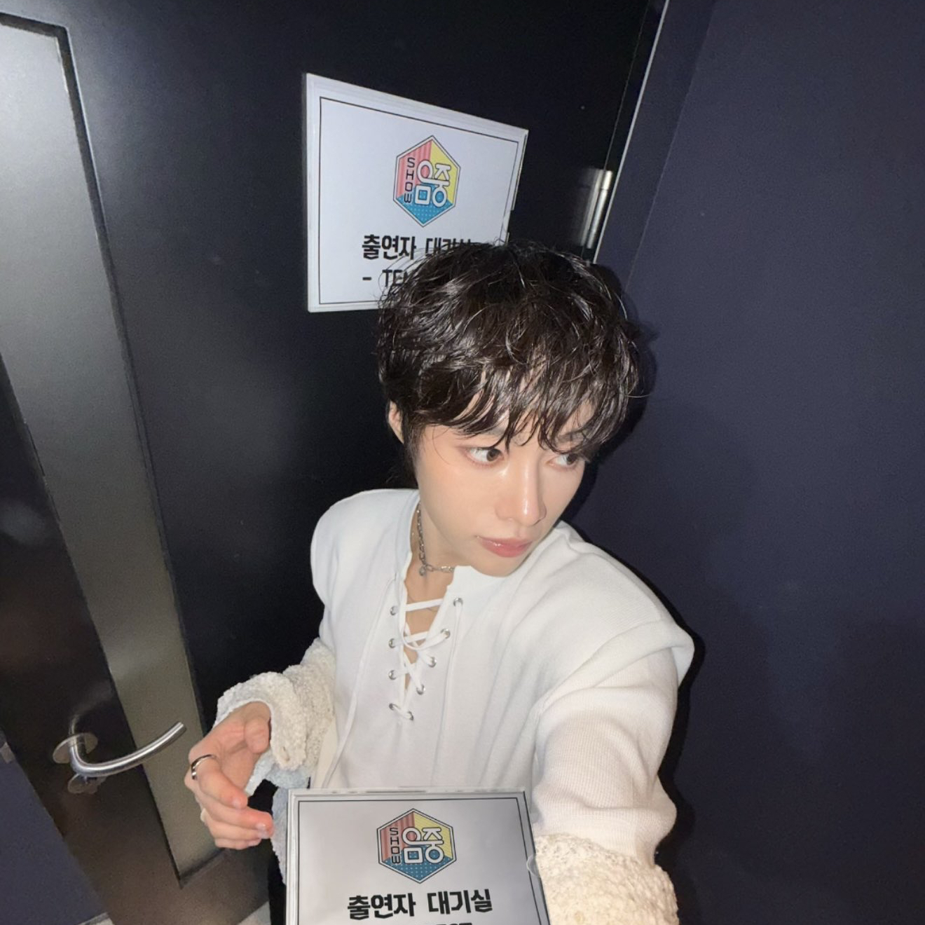 Momen yang diabadikan oleh penggemar Hanbin (TEMPEST)