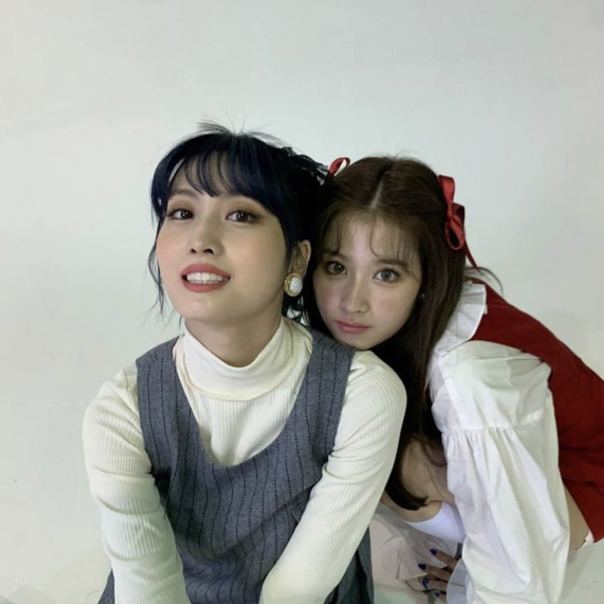 Sana (TWICE)的最新照片