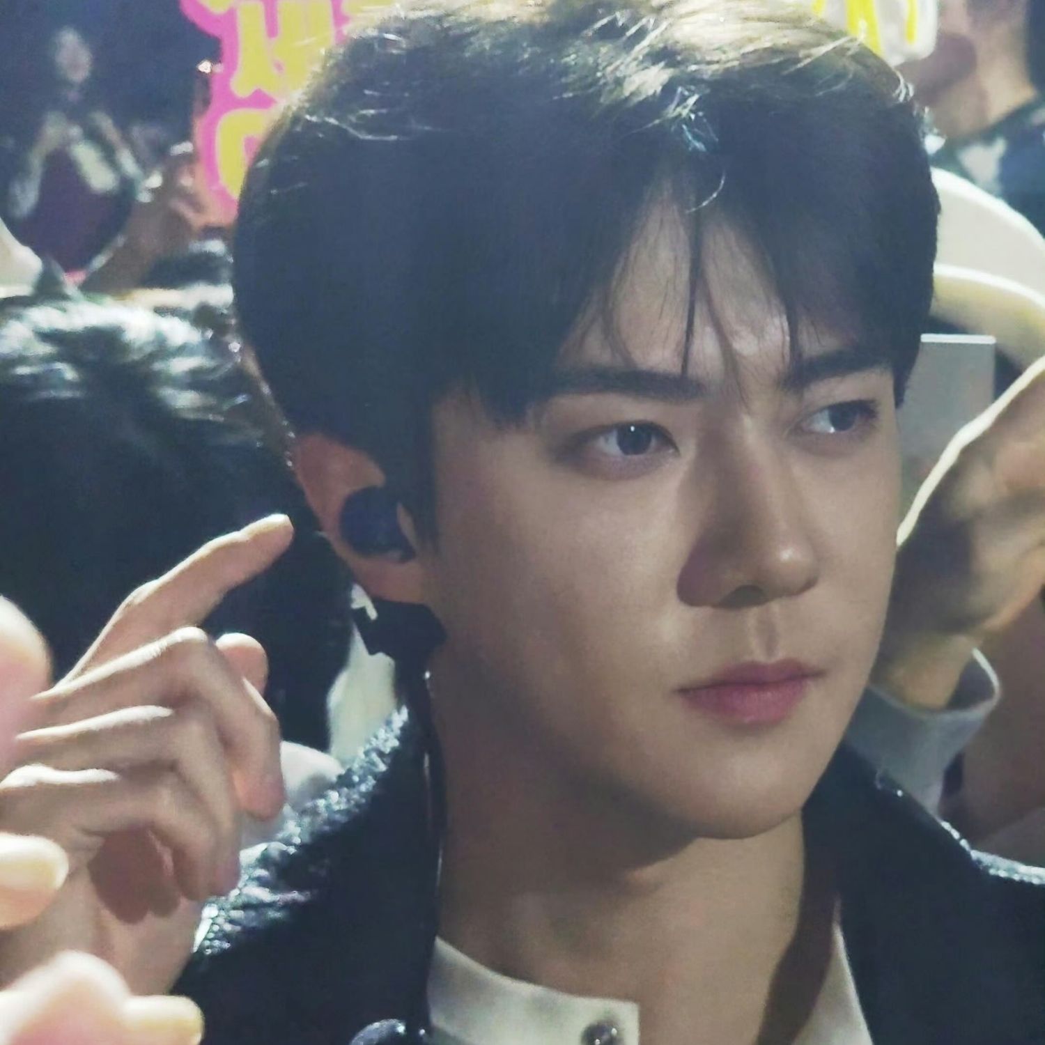 Momen yang diabadikan oleh penggemar Sehun (EXO)