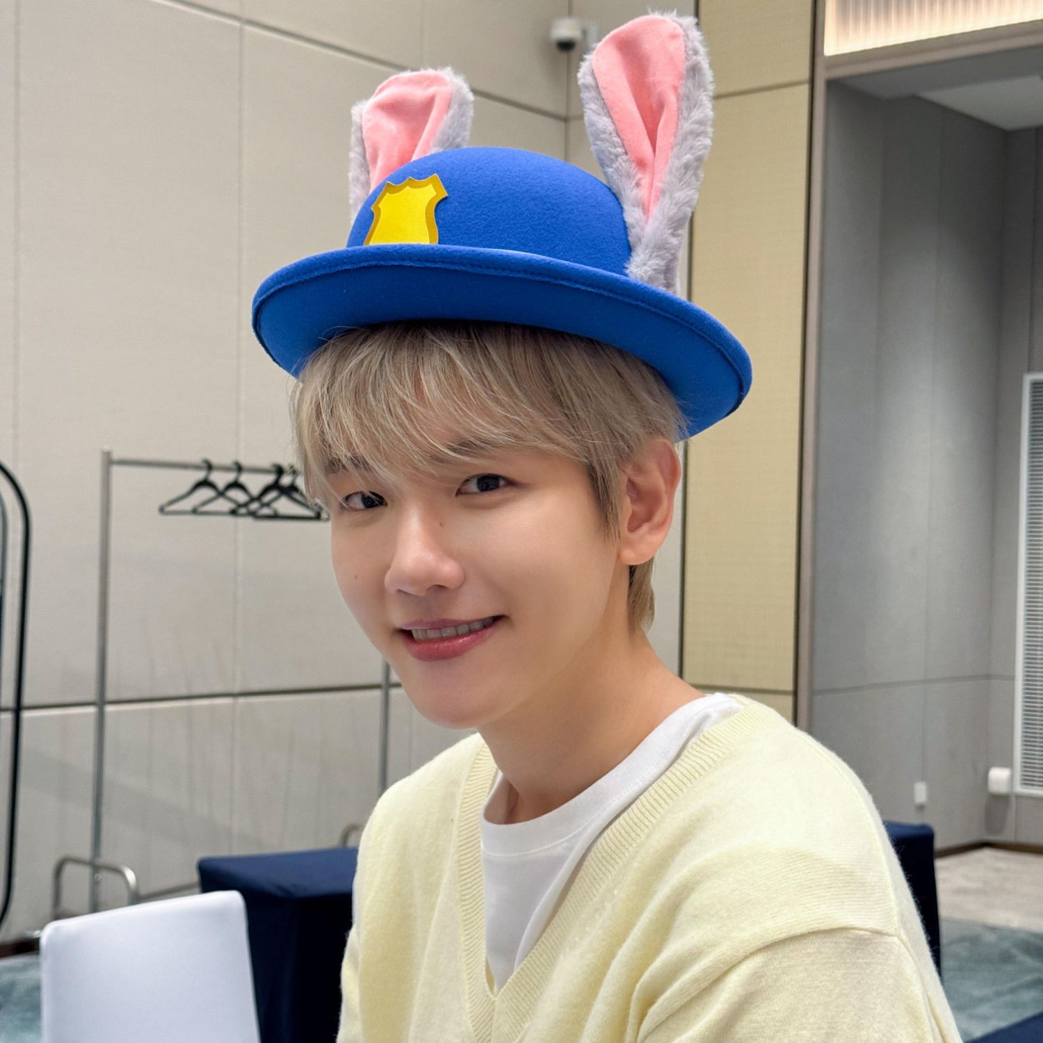 백현 (EXO)의 비하인드 컷