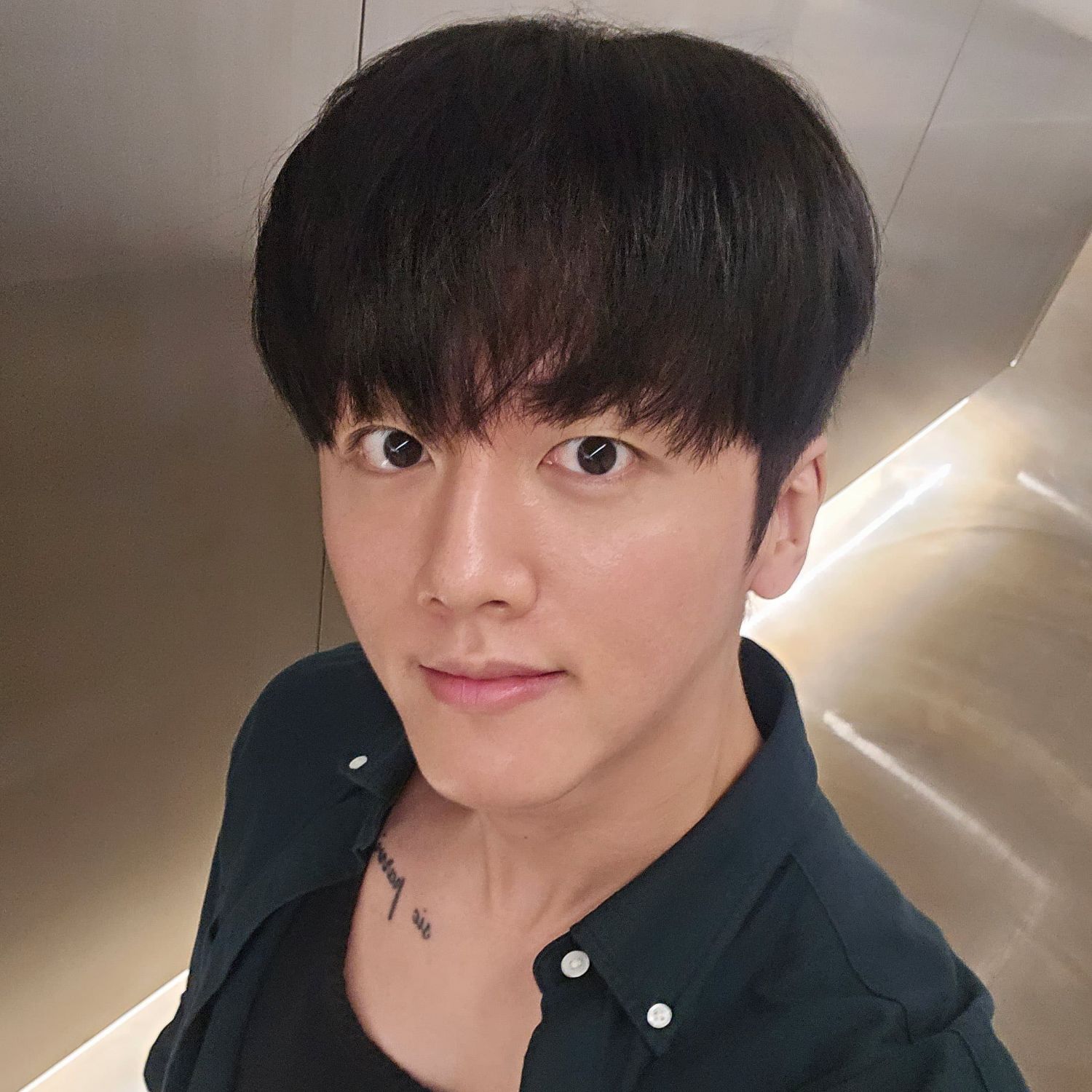 Latest photo of Youngbin (SF9)