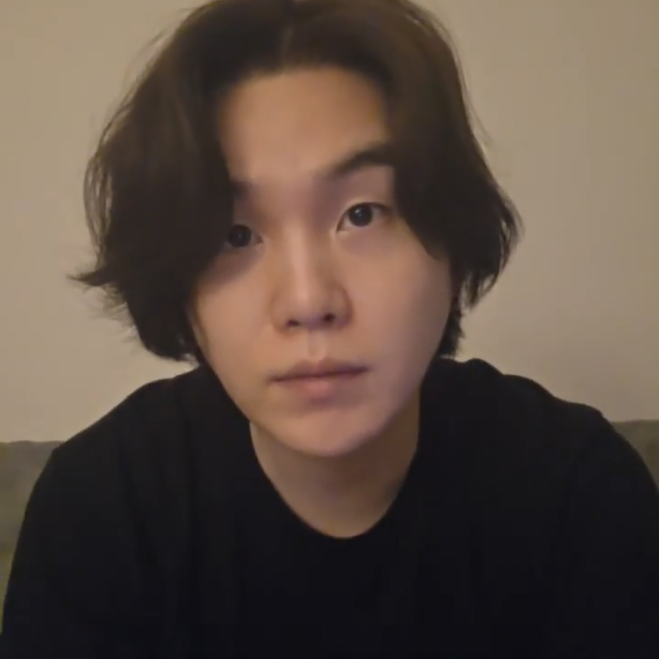 Foto terbaru SUGA (BTS)