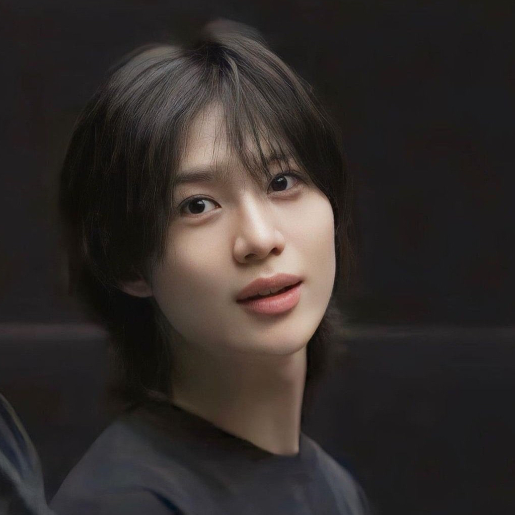 Latest photo of Taemin (SHINee)