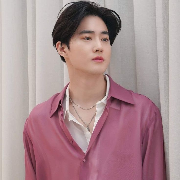 Behind-the-scenes cut of Suho (EXO)