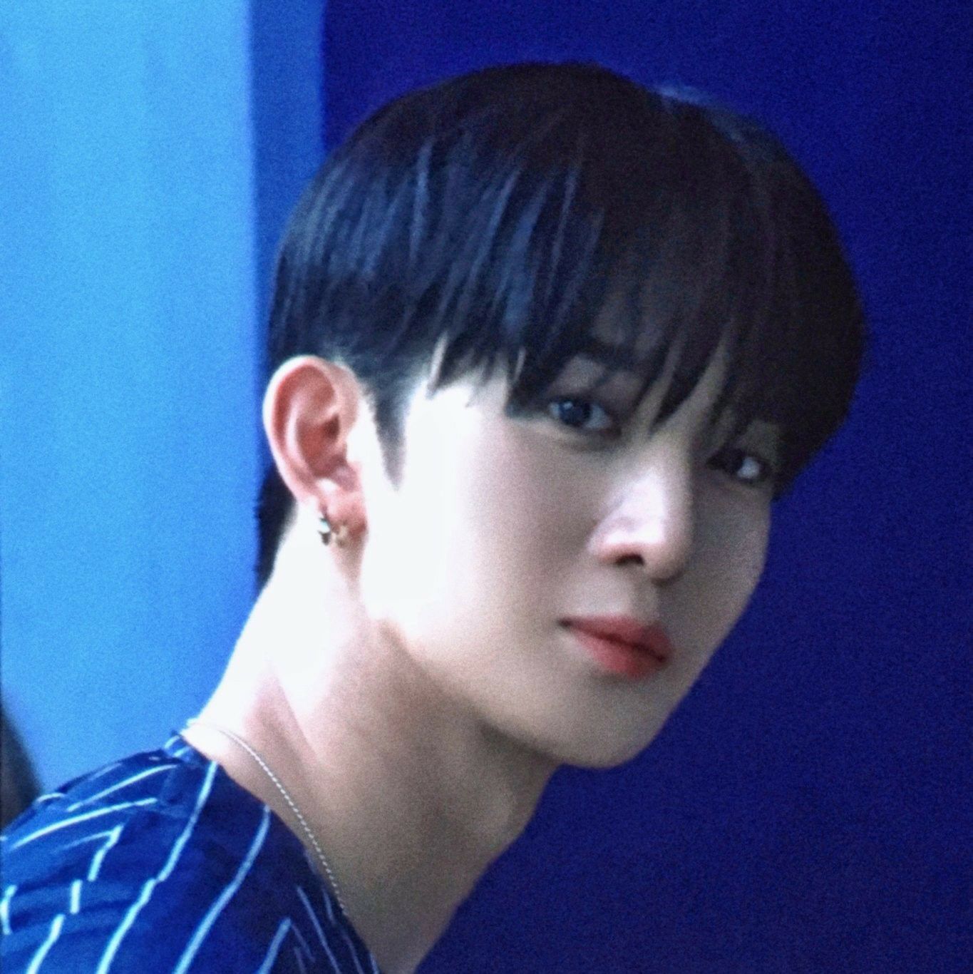 A moment captured by Bae Jinyoung's fan