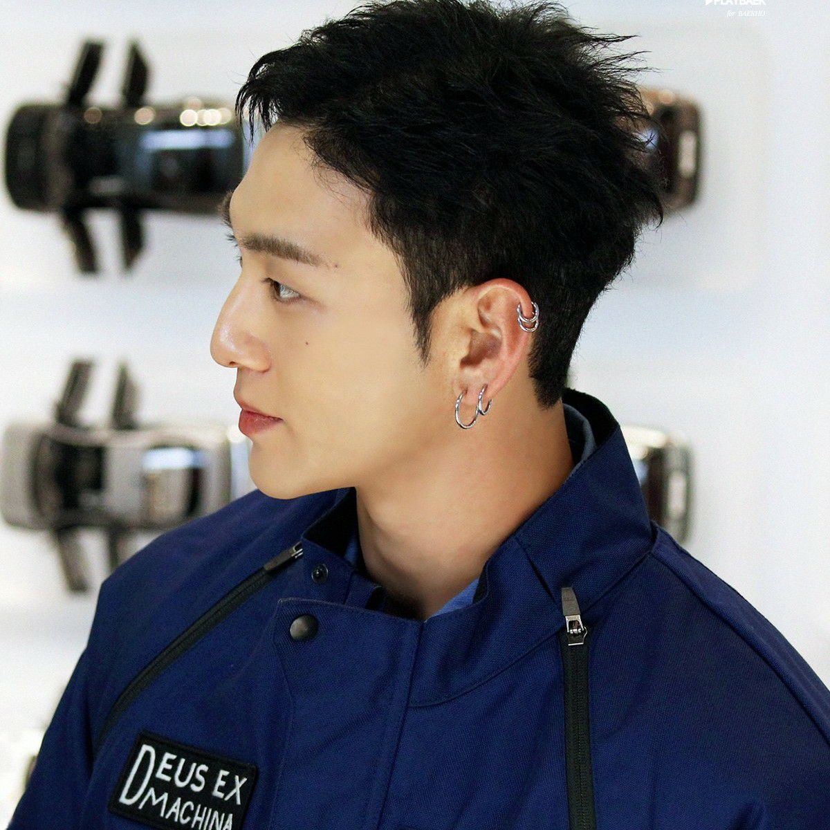 백호 최근 활동샷