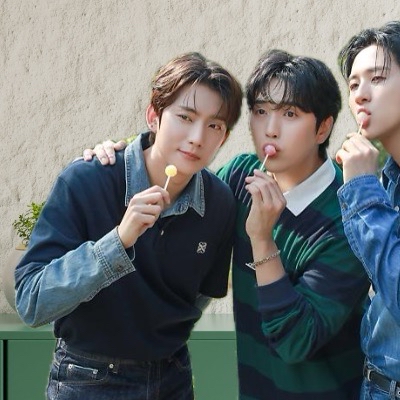 Recent activity shot of B1A4