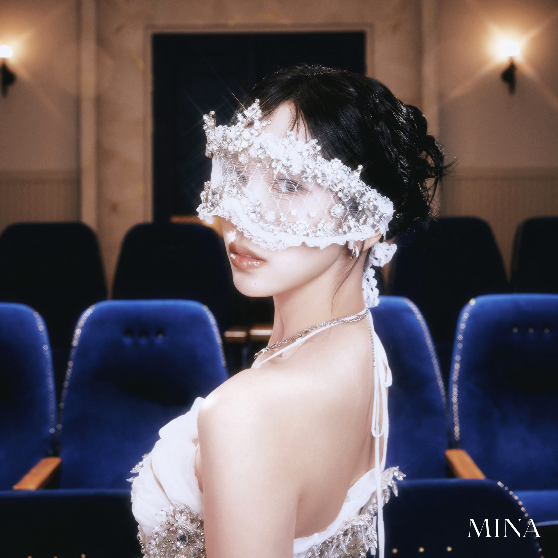 Foto aktivitas terbaru Mina (TWICE)