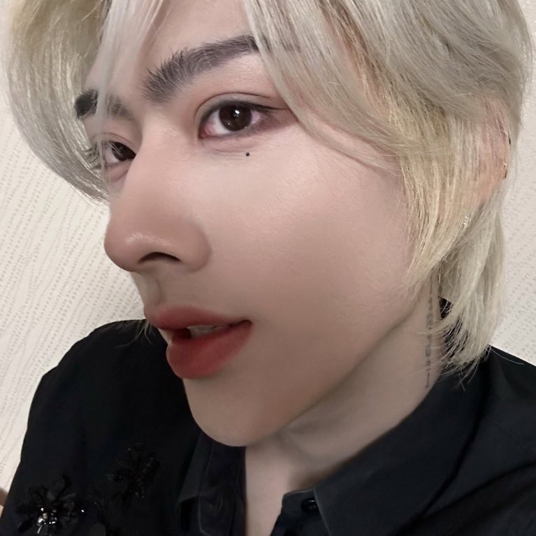 Latest photo of Ricky (ZEROBASEONE)