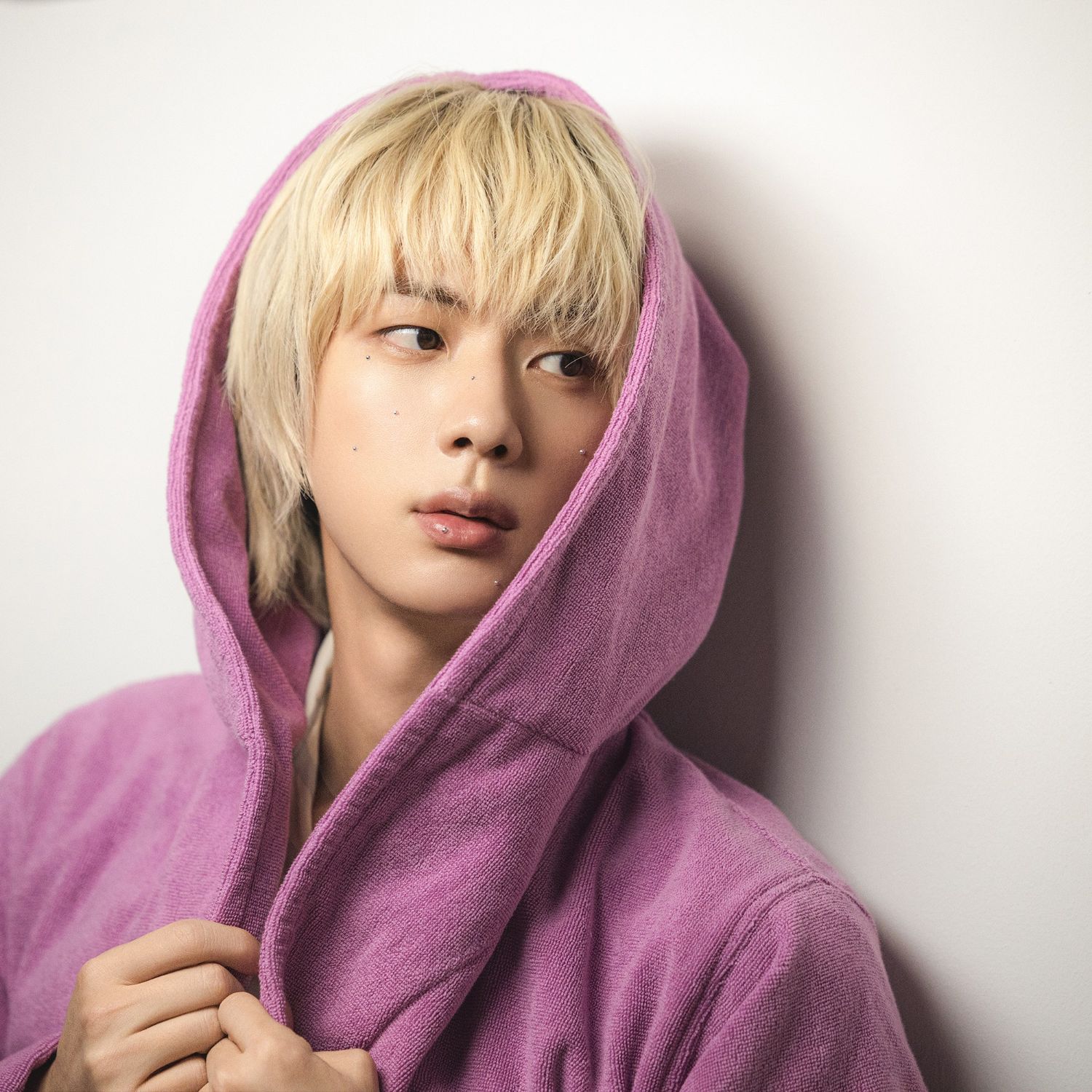 Latest photo of Jin (BTS)