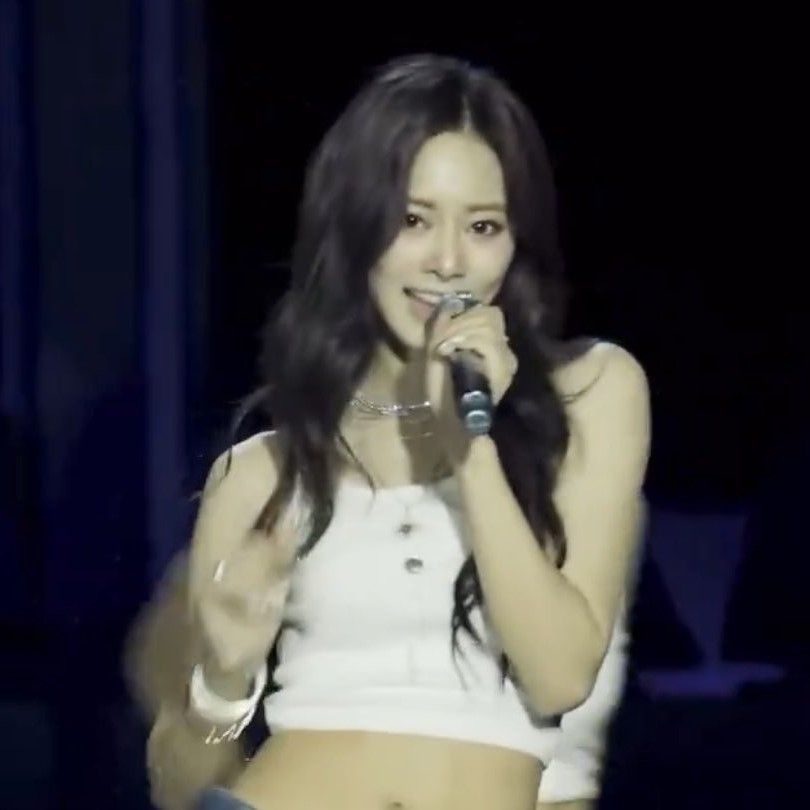 쯔위 (TWICE)의 최신 사진