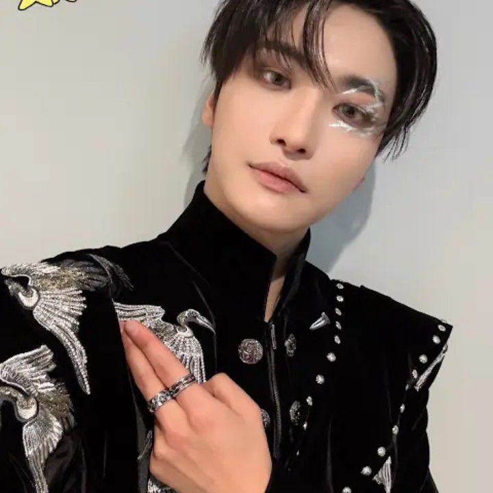 에이티즈 최근 활동샷